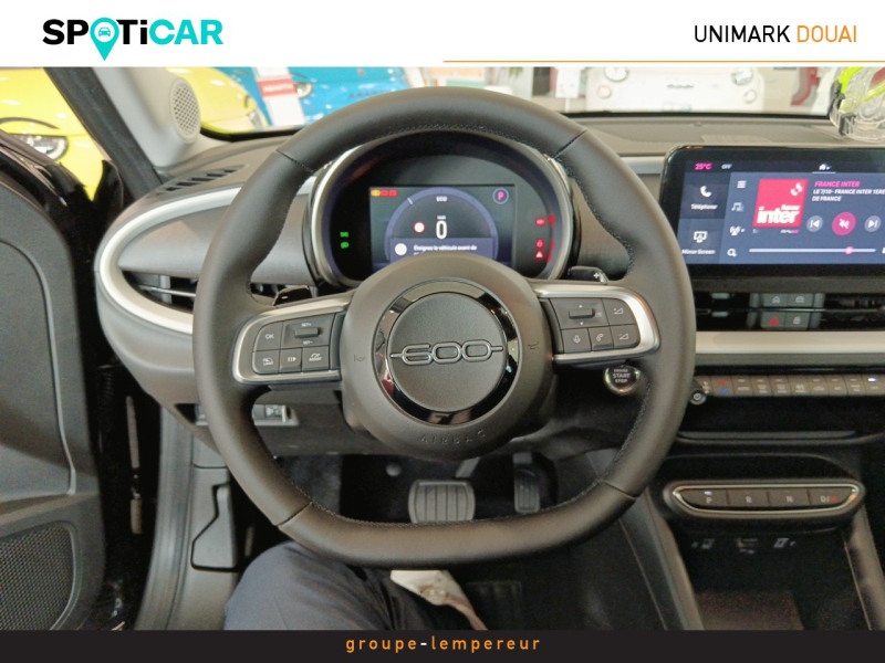 Image FIAT 600 1.2 Hybrid 100ch Pack Confort DCT6