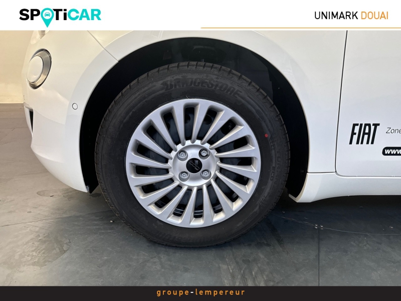 Image FIAT 500C e 118ch Pack Confort