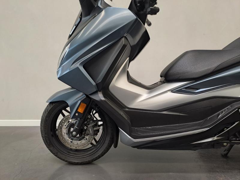 Image HONDA NSS Forza NSS 350 Forza Smart Top Box 2023