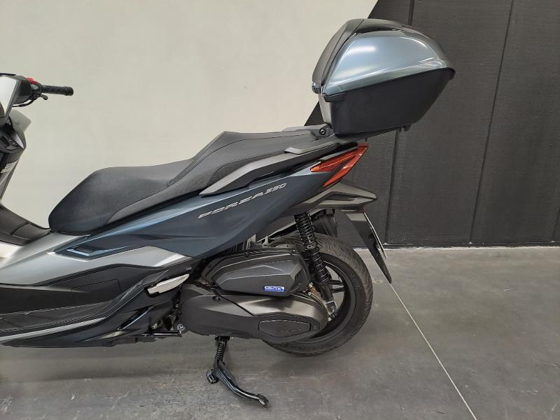 Image HONDA NSS Forza NSS 350 Forza Smart Top Box 2023