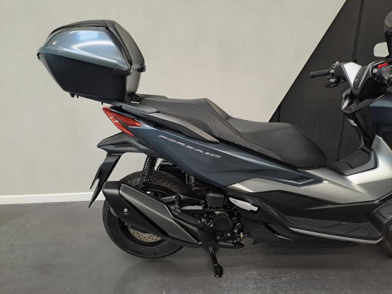 Image HONDA NSS Forza NSS 350 Forza Smart Top Box 2023