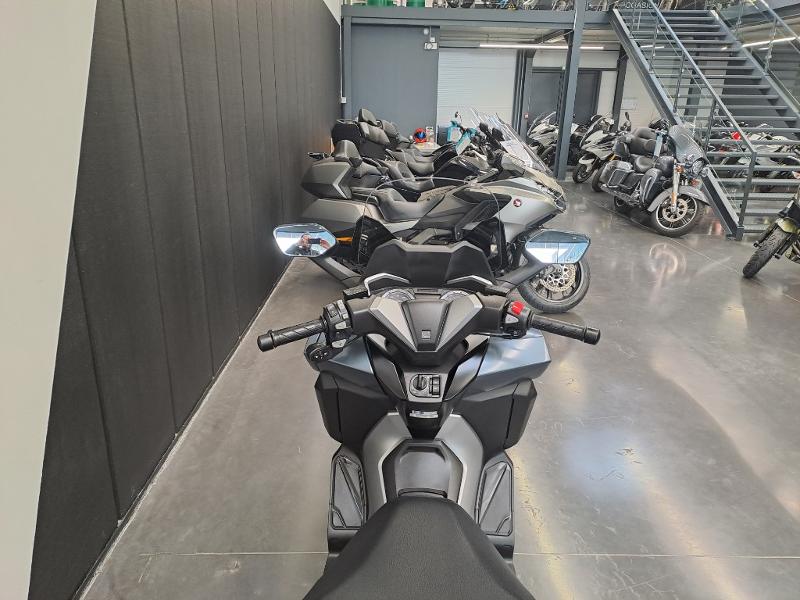 Image HONDA NSS Forza NSS 350 Forza Smart Top Box 2023