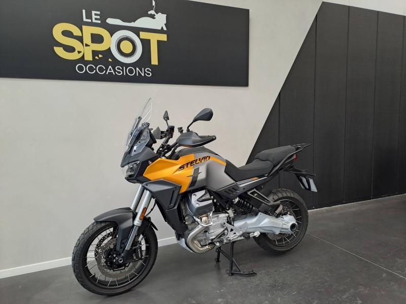 Image MOTO-GUZZI V100 Mandello STELVIO