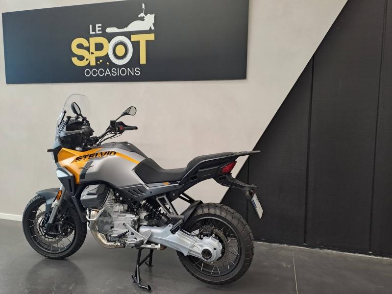 Image MOTO-GUZZI V100 Mandello STELVIO