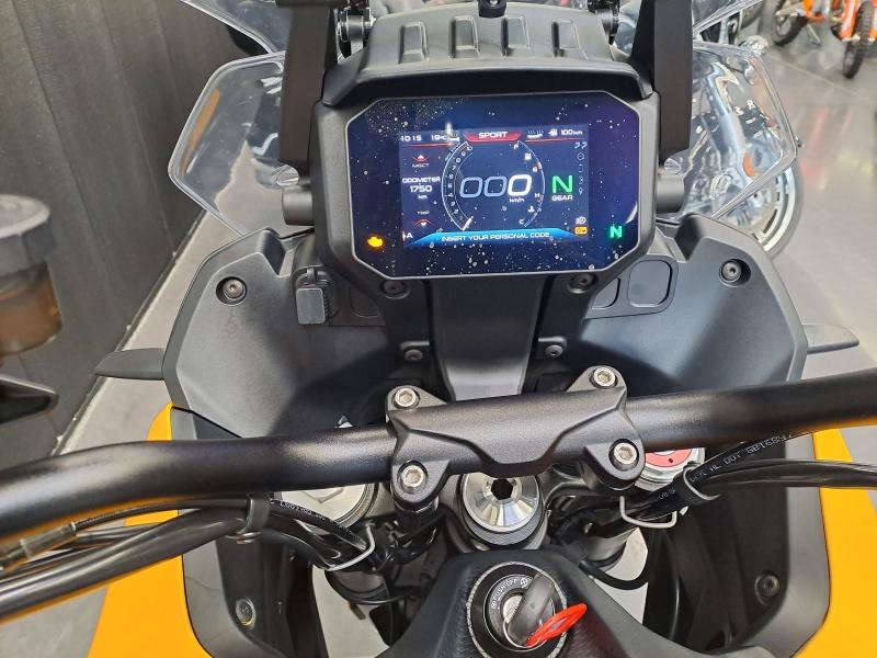 Image MOTO-GUZZI V100 Mandello STELVIO