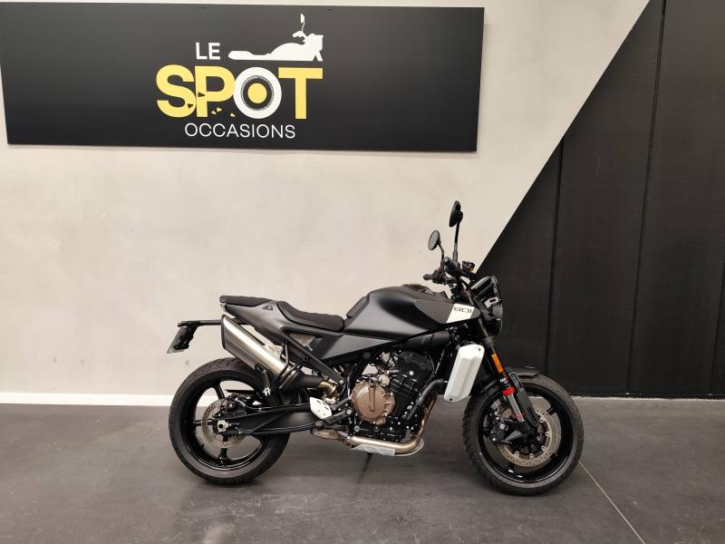 Image HUSQVARNA Svartpilen Svartpilen 801