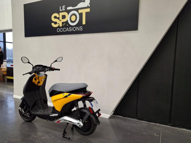 Image PIAGGIO 1 1 Active