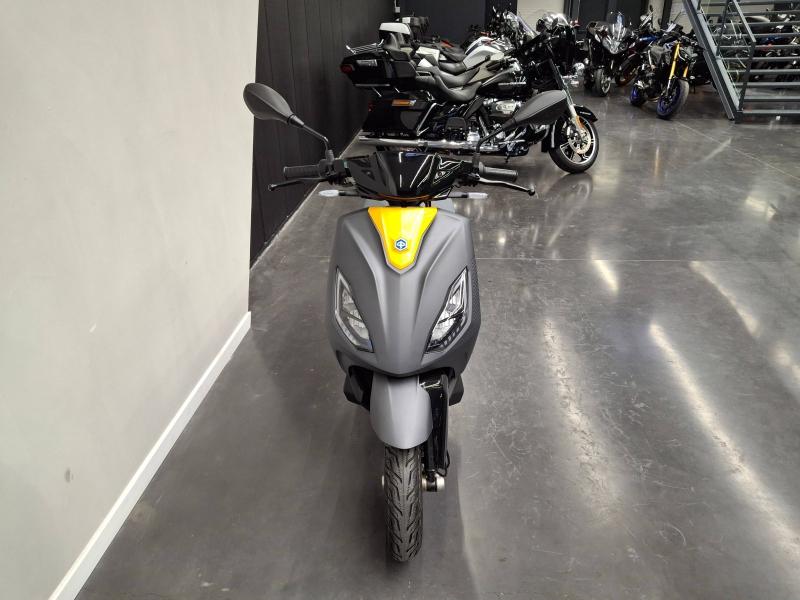 Image PIAGGIO 1 1 Active