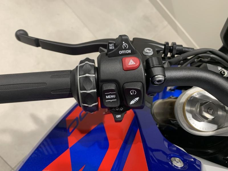 Image BMW F F 900 R A2 2025