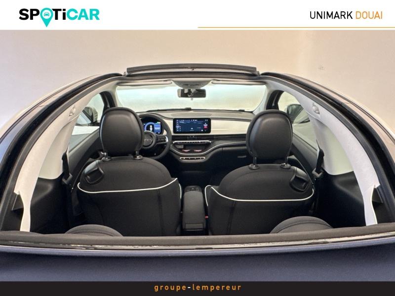 Image FIAT 500C e 118ch Pack Confort & Style MY24