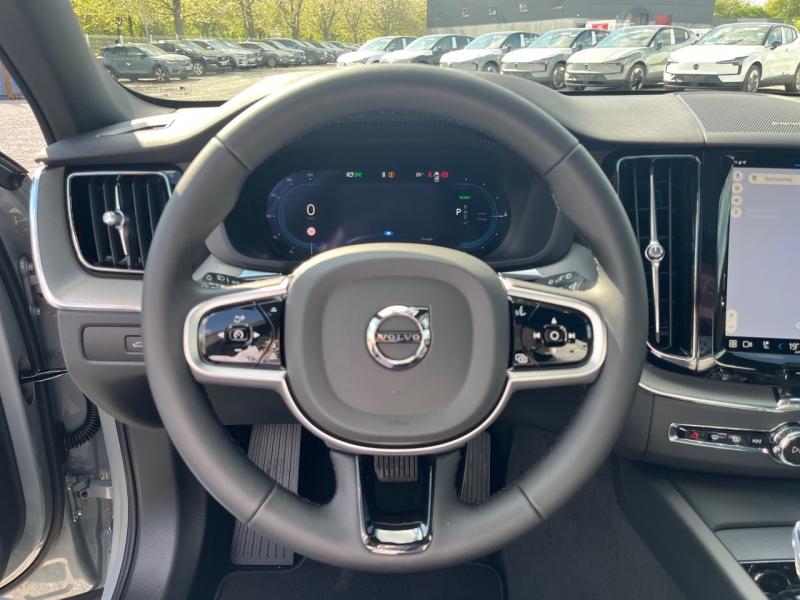 Image VOLVO XC60 T6 Hybride Rechargeable 350ch Plus Style Dark Geartronic 8 AWD