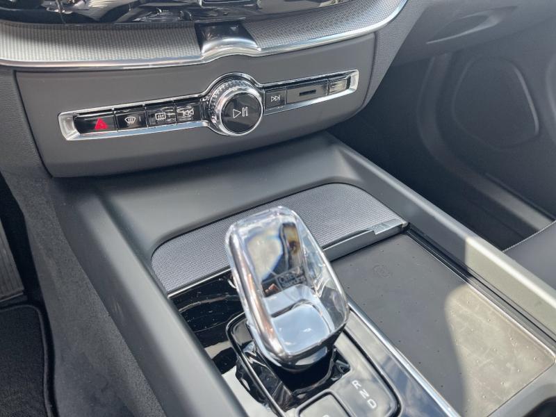 Image VOLVO XC60 T6 Hybride Rechargeable 350ch Plus Style Dark Geartronic 8 AWD