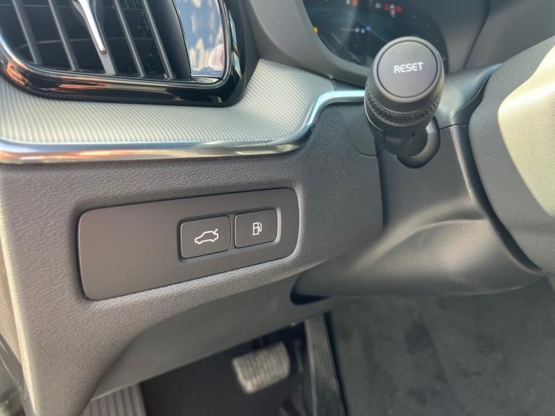 Image VOLVO XC60 T6 Hybride Rechargeable 350ch Plus Style Dark Geartronic 8 AWD