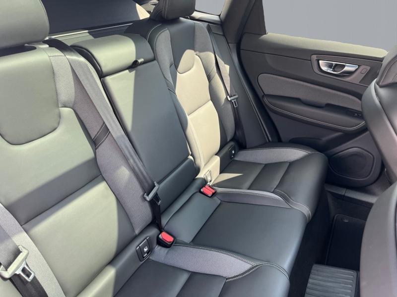 Image VOLVO XC60 T6 Hybride Rechargeable 350ch Plus Style Dark Geartronic 8 AWD