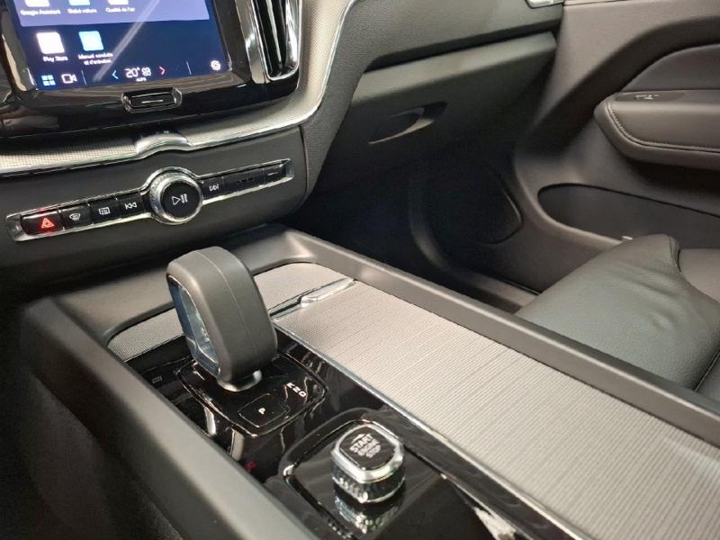 Image VOLVO XC60 T6 Hybride Rechargeable 253 + 145ch Plus Style Dark Geartronic 8 AWD