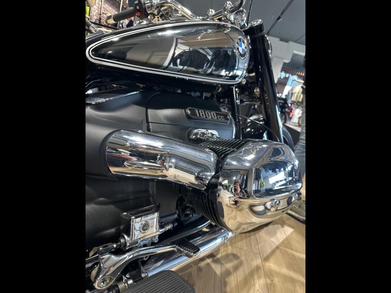 Image BMW R R 1800 100 Years A2