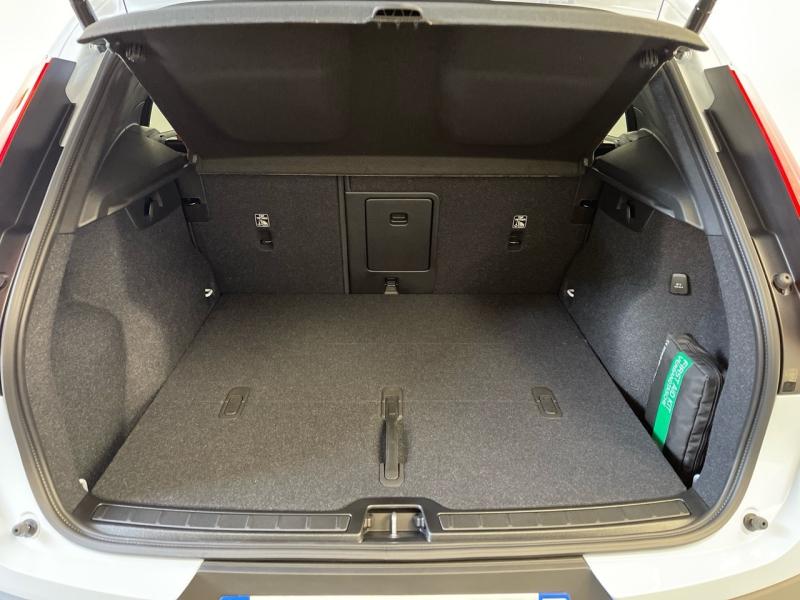 Image VOLVO XC40 B3 163ch Ultra DCT 7