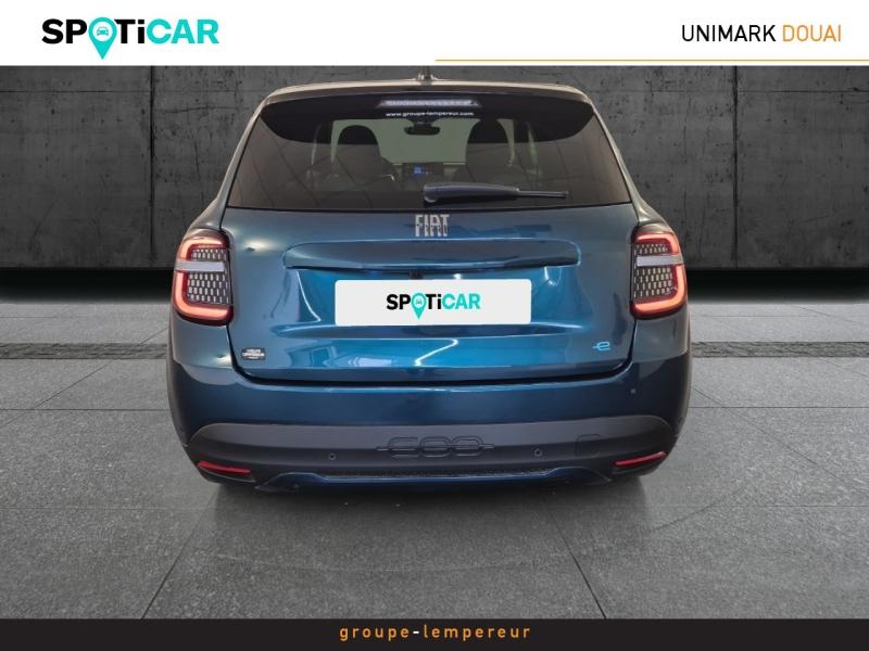 Image FIAT 600 e 156ch 54kWh La Prima