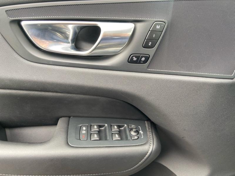 Image VOLVO XC60 T6 Hybride Rechargeable 253 + 145ch Plus Style Dark Geartronic 8 AWD