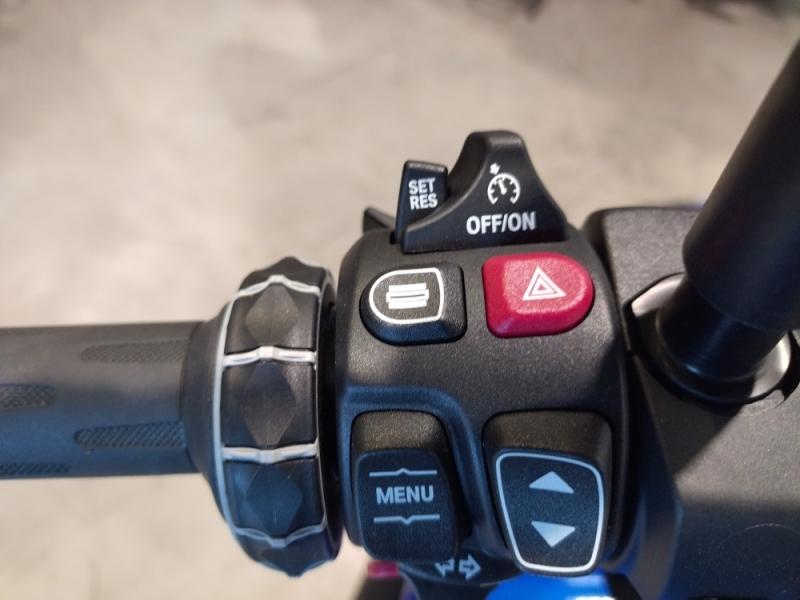 Image BMW R R 1300 R