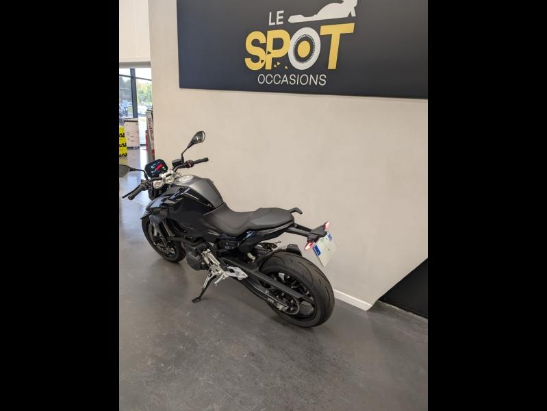 Image BMW F F 900 R 2025