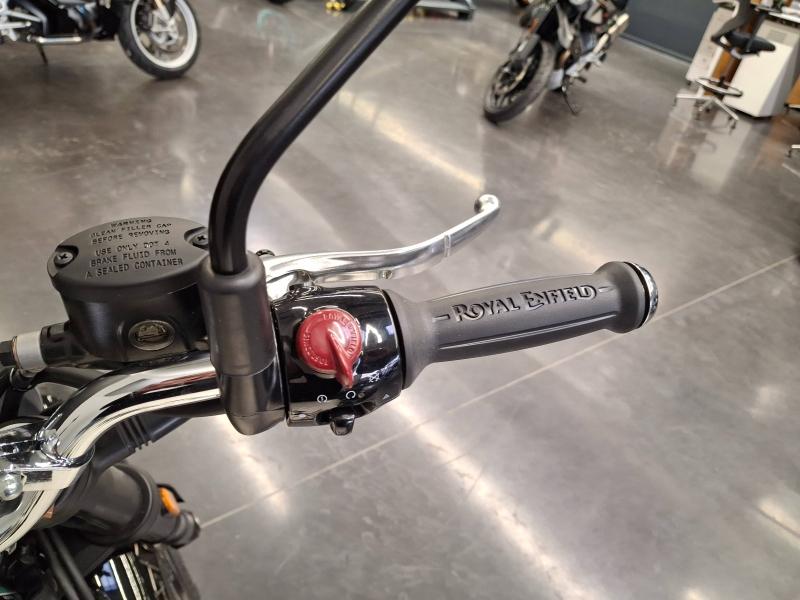 Image ROYAL ENFIELD Interceptor BEAR 650