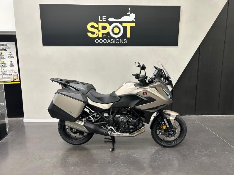 Image HONDA NT NT 1100 DCT