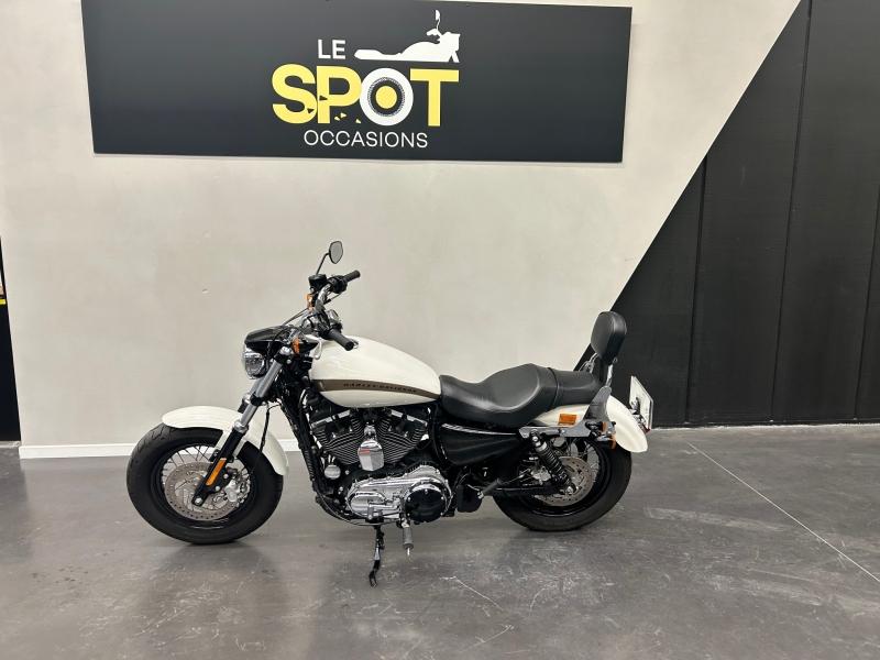 Photo HARLEY-DAVIDSON Sportster Sportster XL 1200 C Custom Couleur ABS 2018