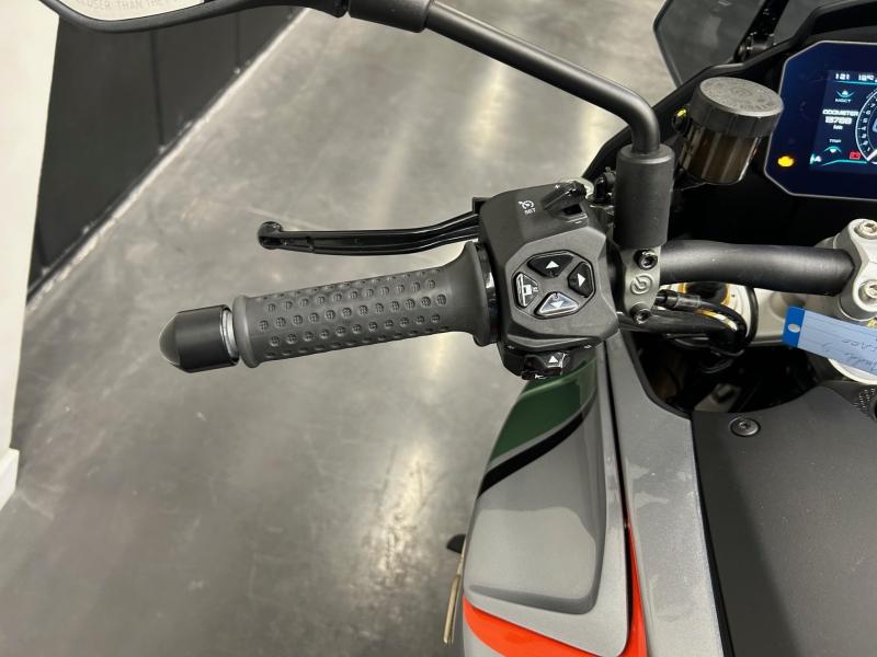 Image MOTO-GUZZI V100 Mandello V100 Mandello S 1000