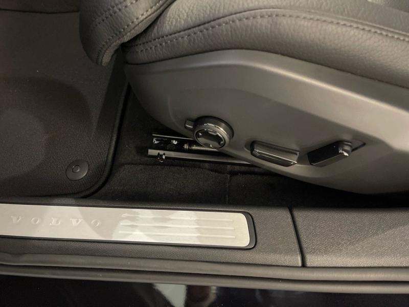 Image VOLVO V60 B4 197ch Ultra Style Dark DCT 7