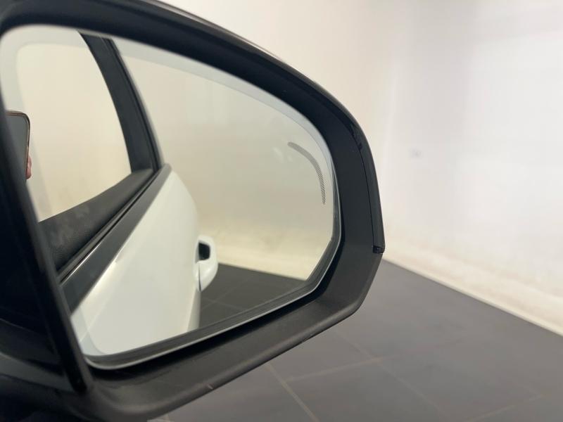 Image VOLVO XC40 B3 163ch Black Edition DCT 7