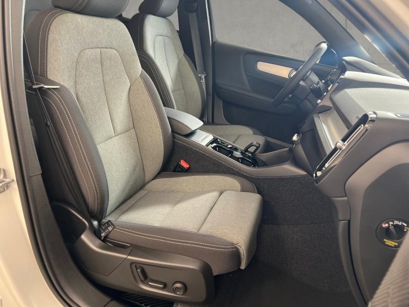 Image VOLVO XC40 B3 163ch Black Edition DCT 7