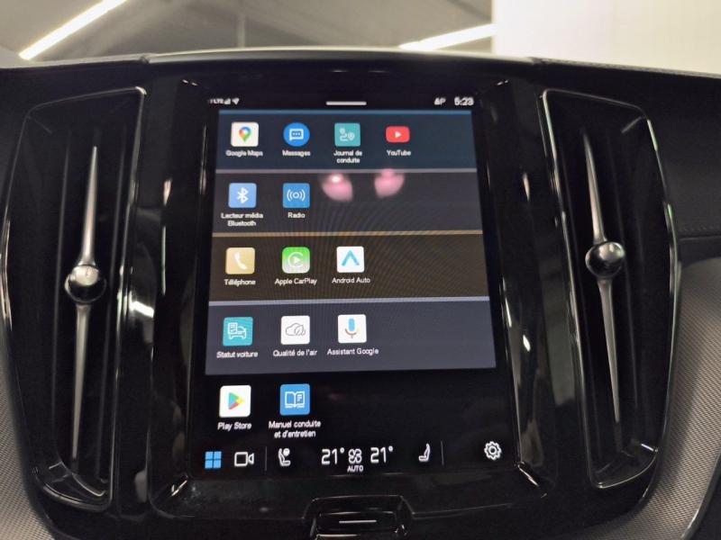 Image VOLVO XC60 T6 Hybride Rechargeable 253 + 145ch Ultra Style Dark Geartronic 8 AWD
