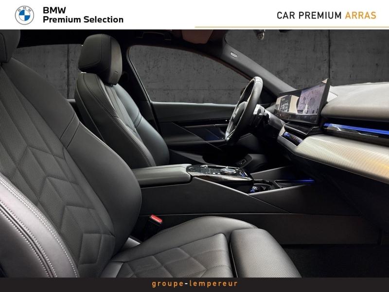 Image BMW Série 5 530e 299ch M Sport xDrive