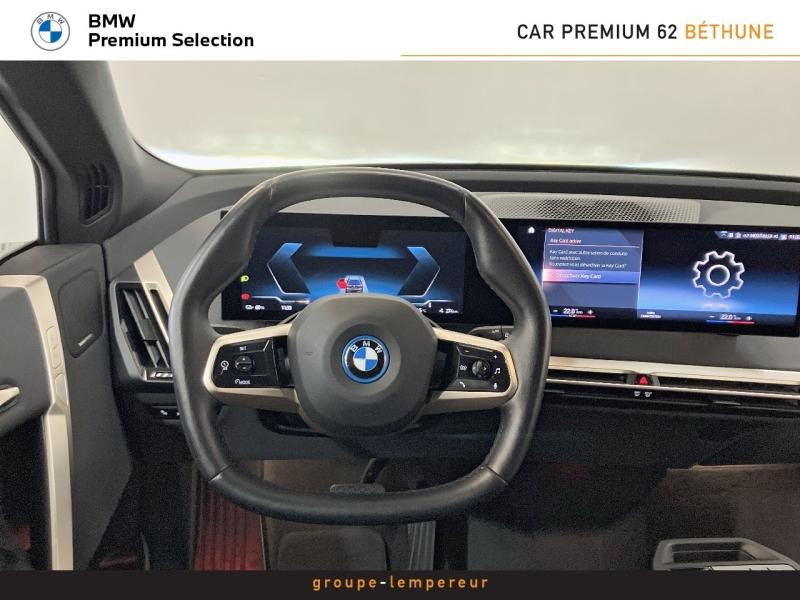 Image BMW iX xDrive50 523ch