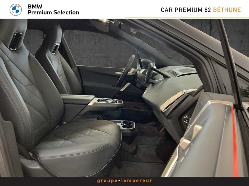 Image BMW iX xDrive50 523ch