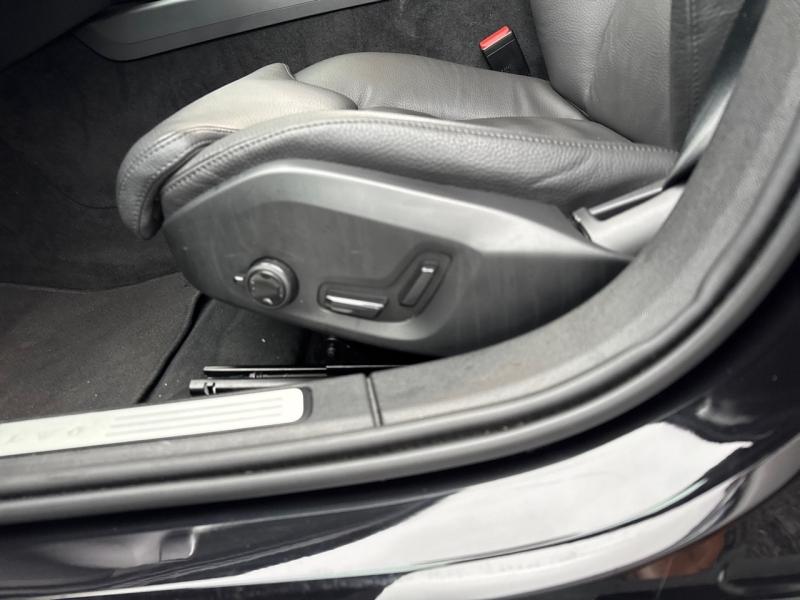 Image VOLVO V60 B4 197ch Plus Style Dark DCT 7