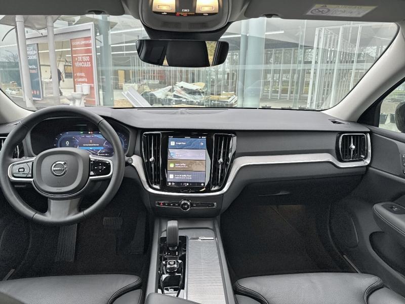 Image VOLVO V60 B4 197ch Plus Style Dark DCT 7