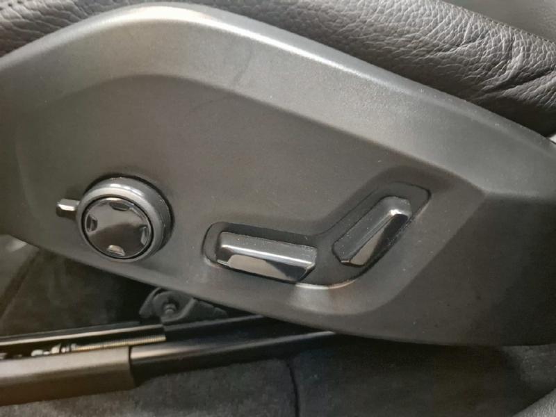 Image VOLVO XC60 T6 Hybride Rechargeable 253 + 145ch Plus Style Dark Geartronic 8 AWD