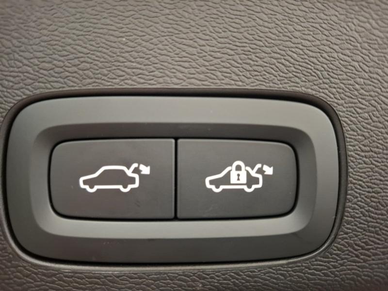 Image VOLVO XC60 T6 Hybride Rechargeable 350ch Ultra Style Chrome Geartronic 8 AWD