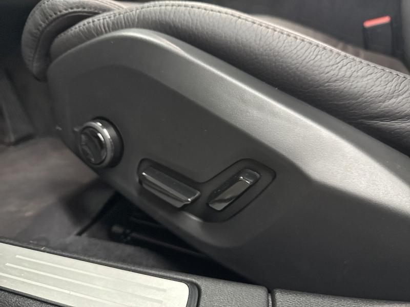 Image VOLVO V60 B4 197ch Ultra Style Dark DCT 7