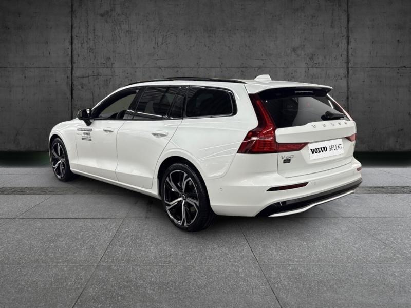 Image VOLVO V60 B4 197ch Ultra Style Dark DCT 7