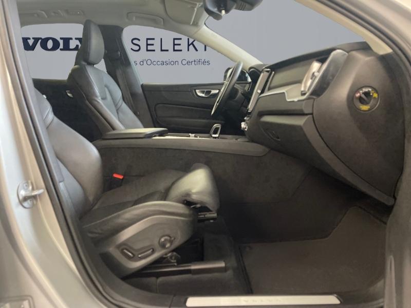 Image VOLVO XC60 T6 Hybride Rechargeable 253 + 145ch Ultra Style Dark Geartronic 8 AWD