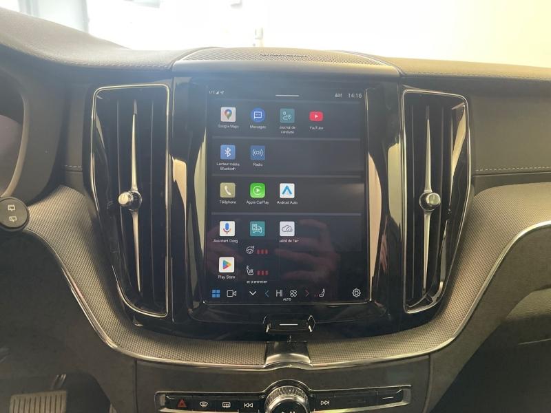 Image VOLVO XC60 T6 Hybride Rechargeable 253 + 145ch Ultra Style Dark Geartronic 8 AWD