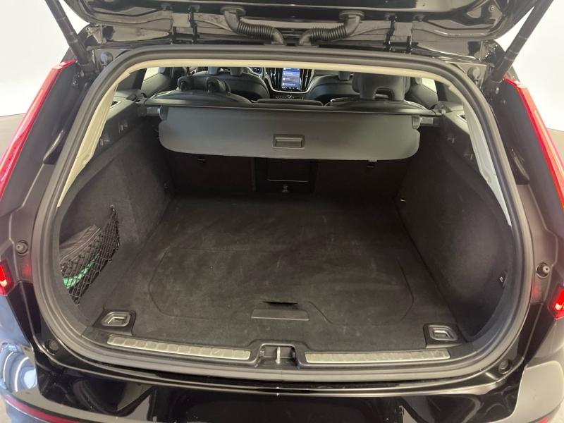 Image VOLVO V60 B4 197ch Ultra Style Dark DCT 7