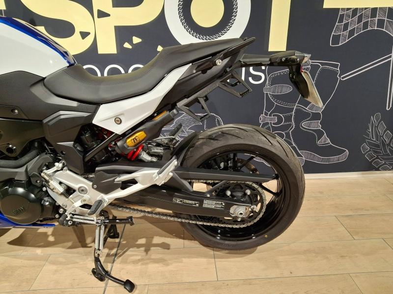 Image BMW F F 900 R A2