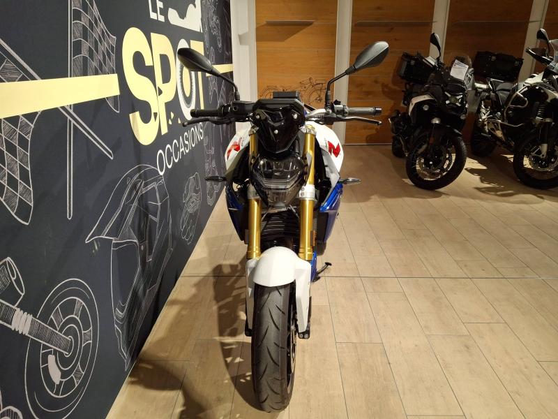 Image BMW F F 900 R A2