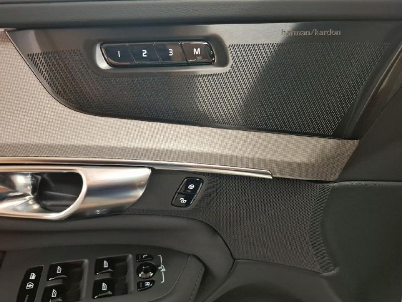 Image VOLVO XC90 T8 AWD 310 + 145ch Black Edition Geartronic