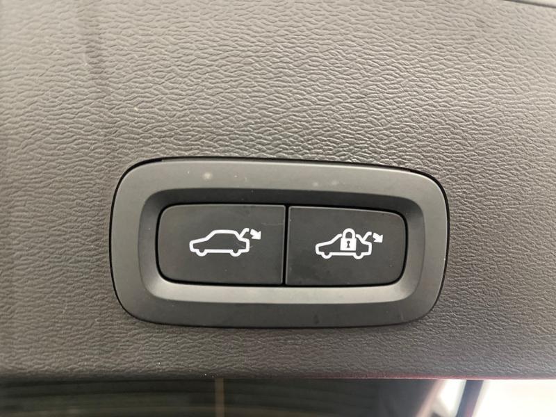 Image VOLVO XC40 B3 163ch Plus DCT 7