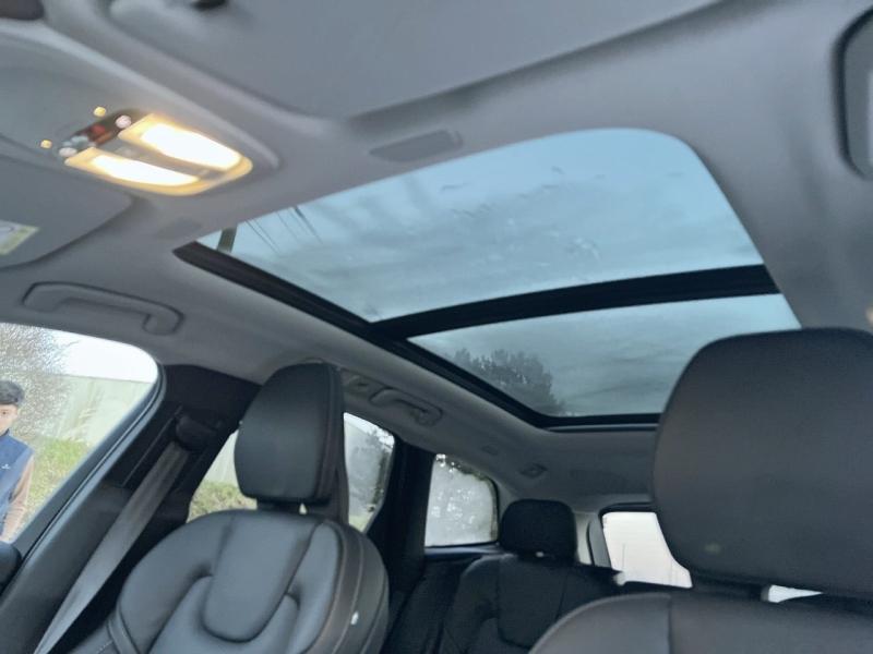 Image VOLVO XC60 T6 Hybride Rechargeable 350ch Ultra Style Dark Geartronic 8 AWD